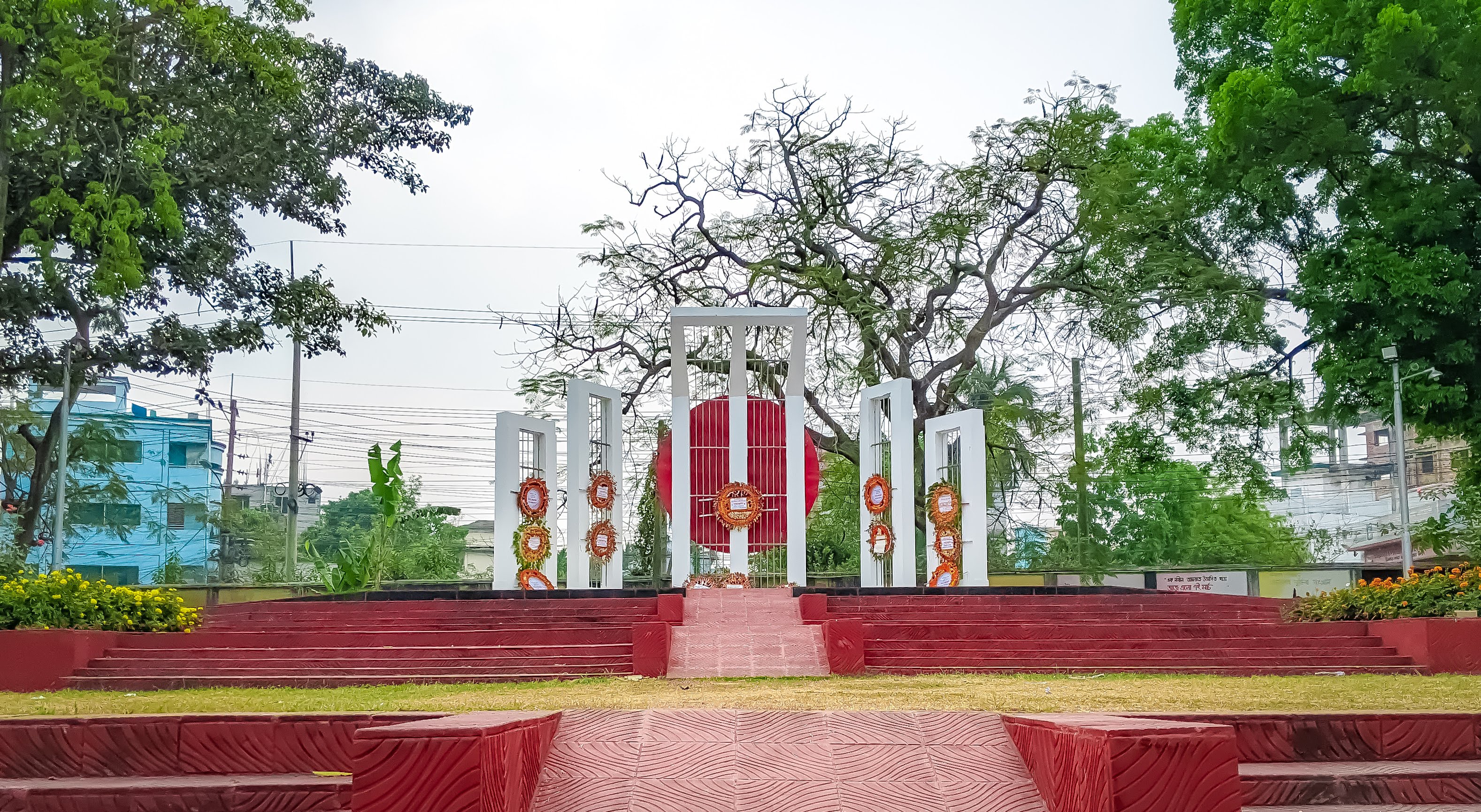 RUET SHAHEED MINAR